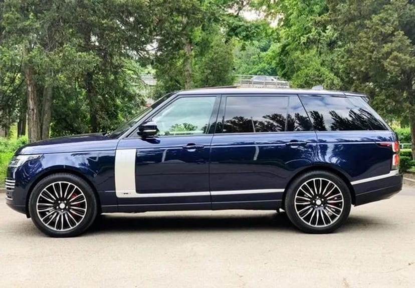221 Позашляховик на весілля Range Rover Vogue Long без водія