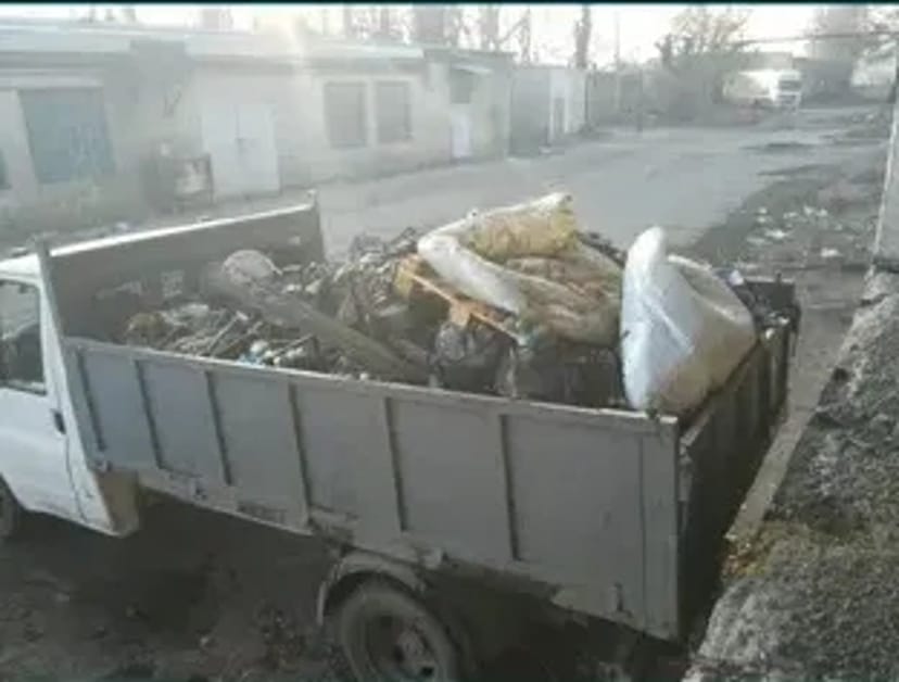 Вивіз сміття, гілок, непотребу