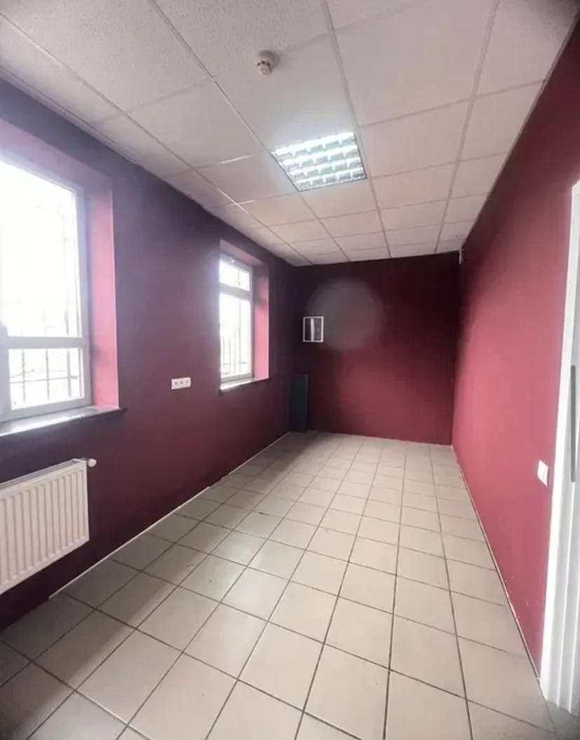 Приміщення під будь-який бізнес. За деталями по телефону