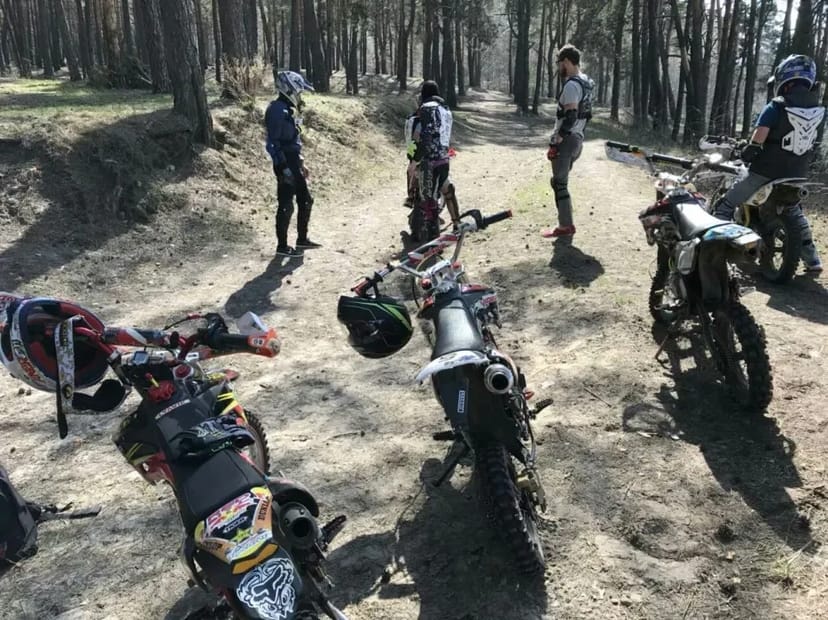 Мотоцикли, мото пітбайки Київ! Навчання та тури (pitbike moto)