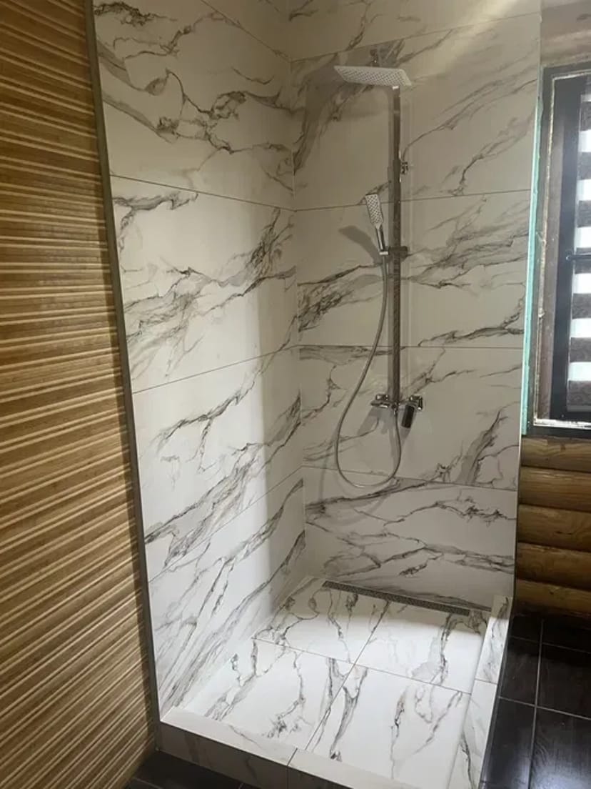 Шпаклевка, гипсокартон, стяжка, отопление, кафель.