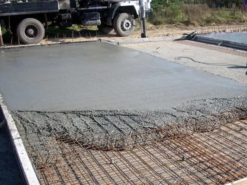 Бетон, щебень, раствор, отсев, вывоз мусора.