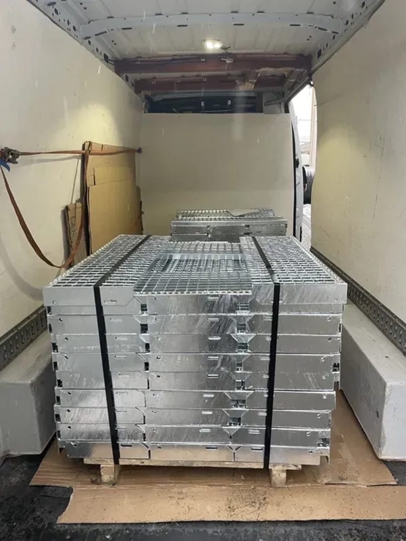 Доступне вантажне таксі 4,3 м — перевеземо будь-що!