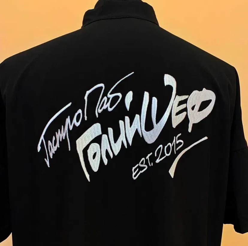 Вишивка на Замовлення: Комп'ютерна Технологія. Брендування Одягу та Аксесуарів.