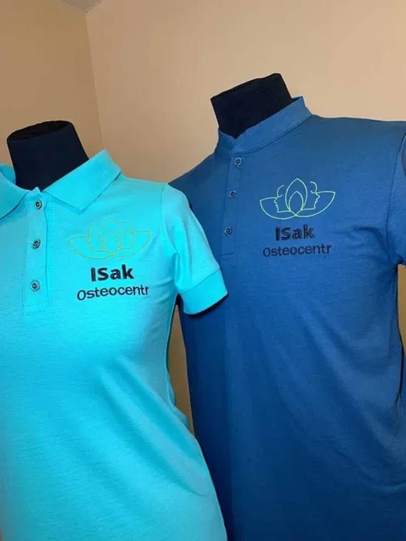 Вишивка на Замовлення: Комп'ютерна Технологія. Брендування Одягу та Аксесуарів.