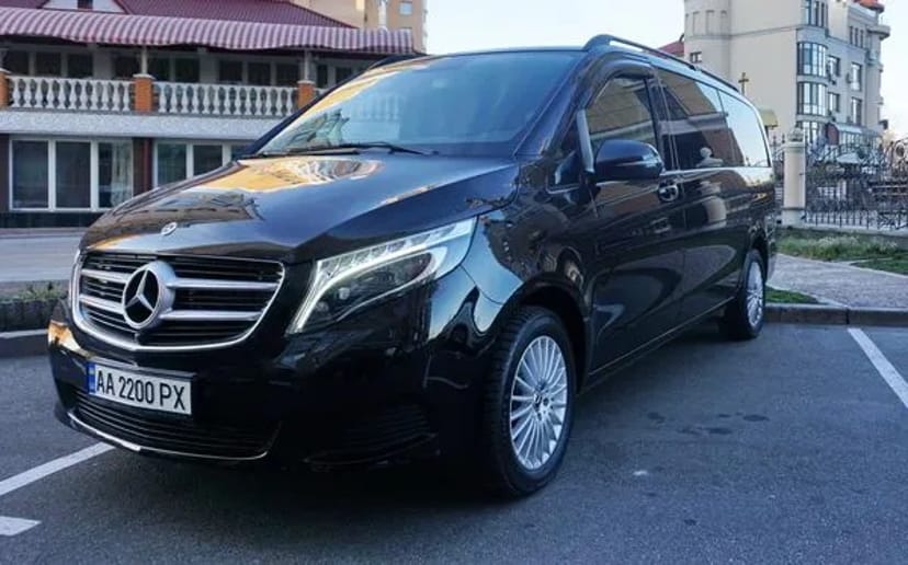 272 Мікроавтобус на весілля Mercedes Benz V class