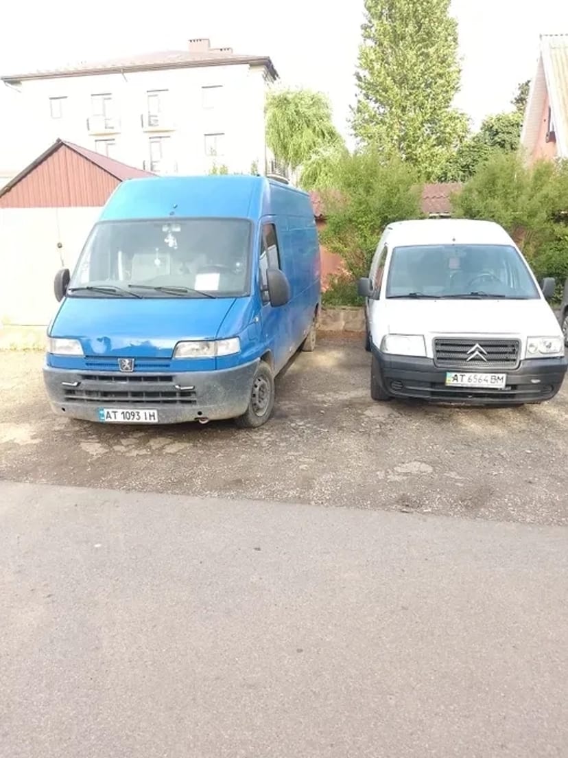 Вивіз будівельного сміття. Та старих меблів.