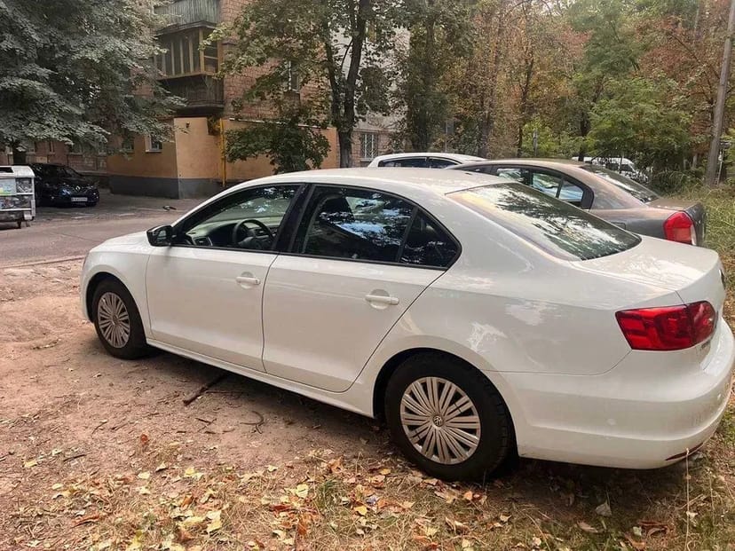 Авто під таксі Volkswagen Jetta 2.0 Автомат