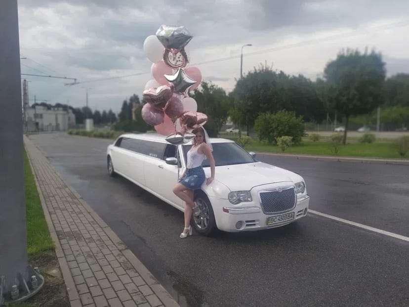 Лімузин, авто на весілля