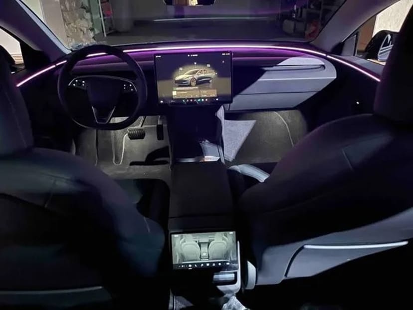 242 Авто на весілля Tesla Model 3 чорна з водієм