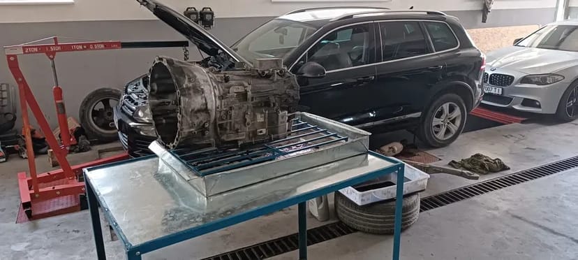 Service Transmission: Спеціалізований ремонт АКПП / CVT / DSG
