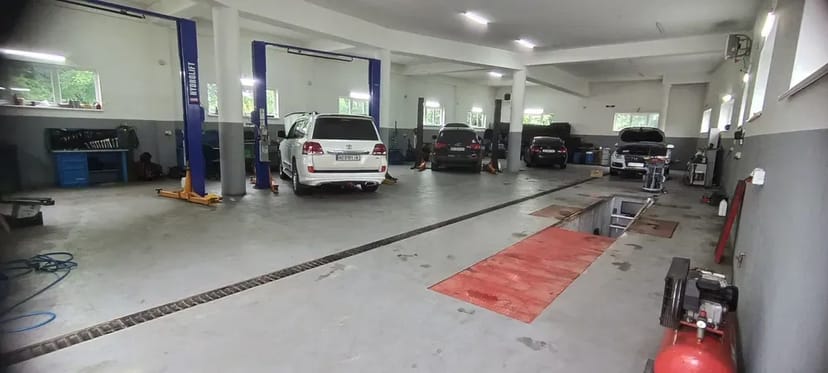 Service Transmission: Спеціалізований ремонт АКПП / CVT / DSG