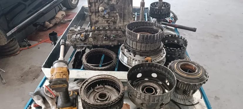 Service Transmission: Спеціалізований ремонт АКПП / CVT / DSG