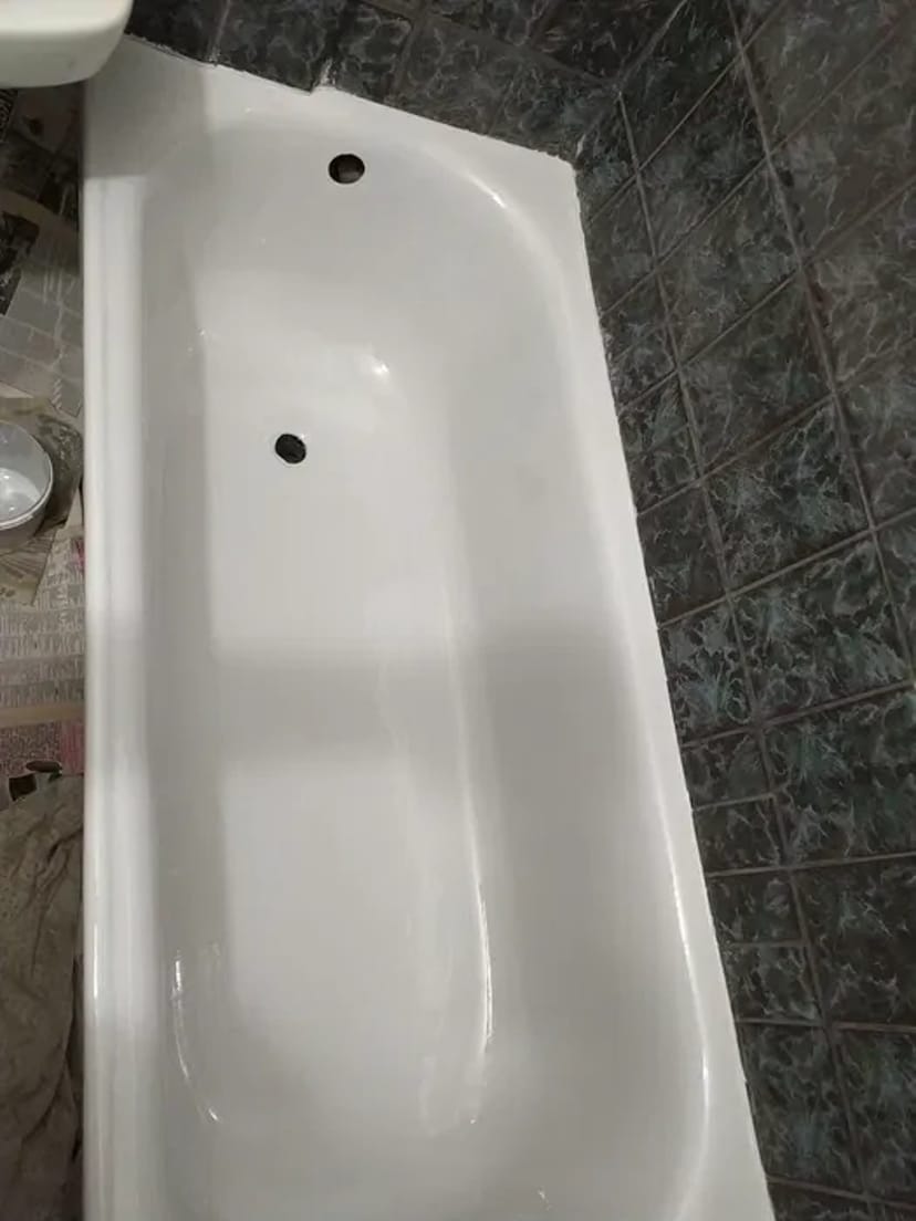 Реставрація ванн у Харкові та області 3000 грн наливним акрилом Keramokrill.