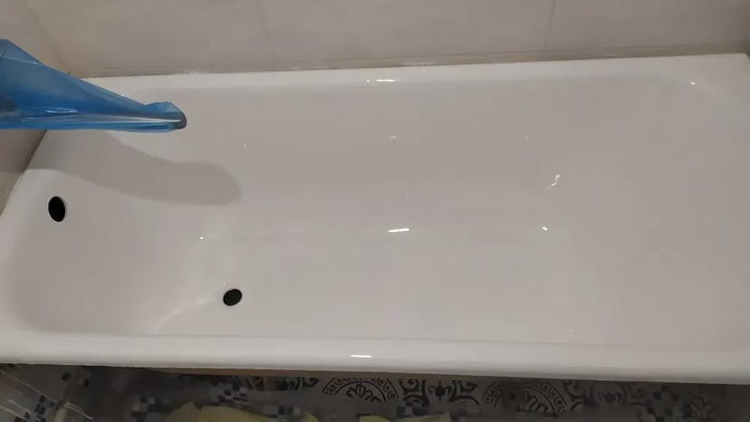 Реставрація ванн у Харкові та області 3000 грн наливним акрилом Keramokrill.