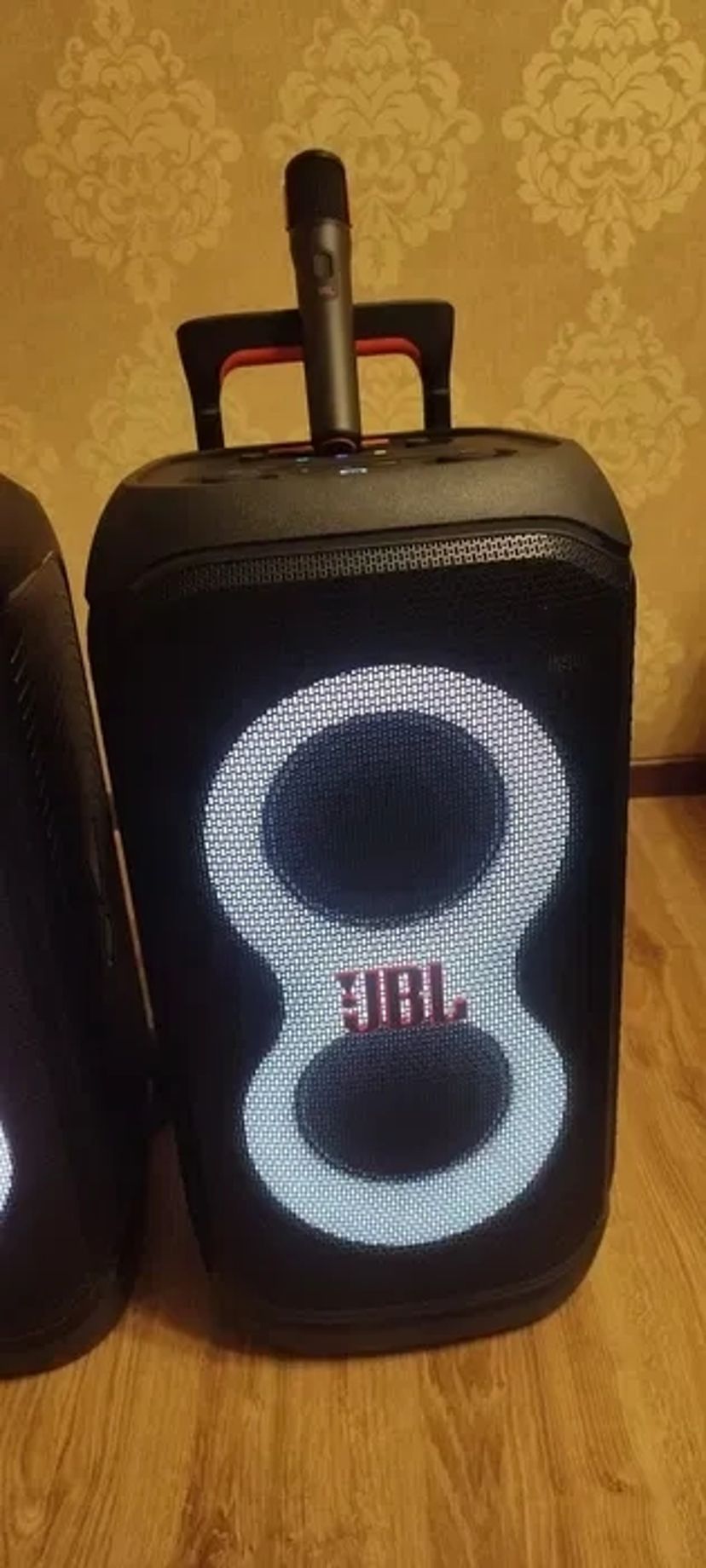 Портативна колонка JBL partybox 320