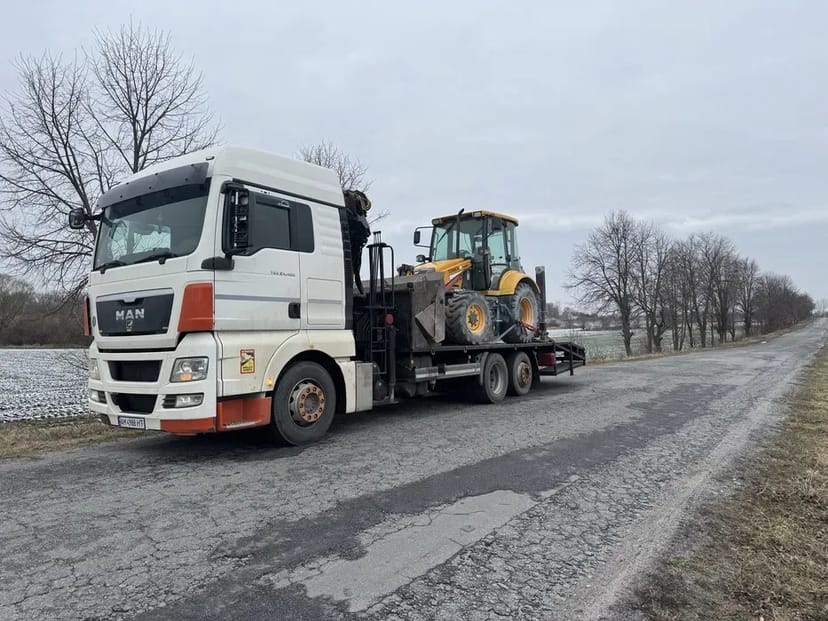 Послуги крана маніпулятора та евакуатора, лафет, евакуатор.