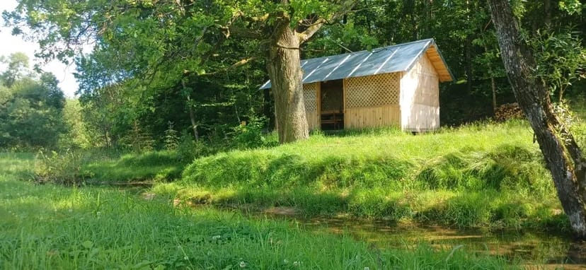 Бесідки, альтанки, еко-відпочинок (до 20 людей)