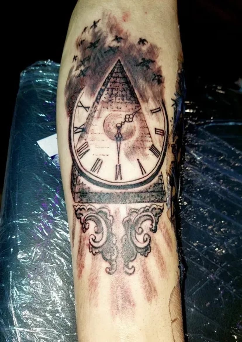 Знижка 30%. Тату. Перекриття партака, корекція старих робіт.