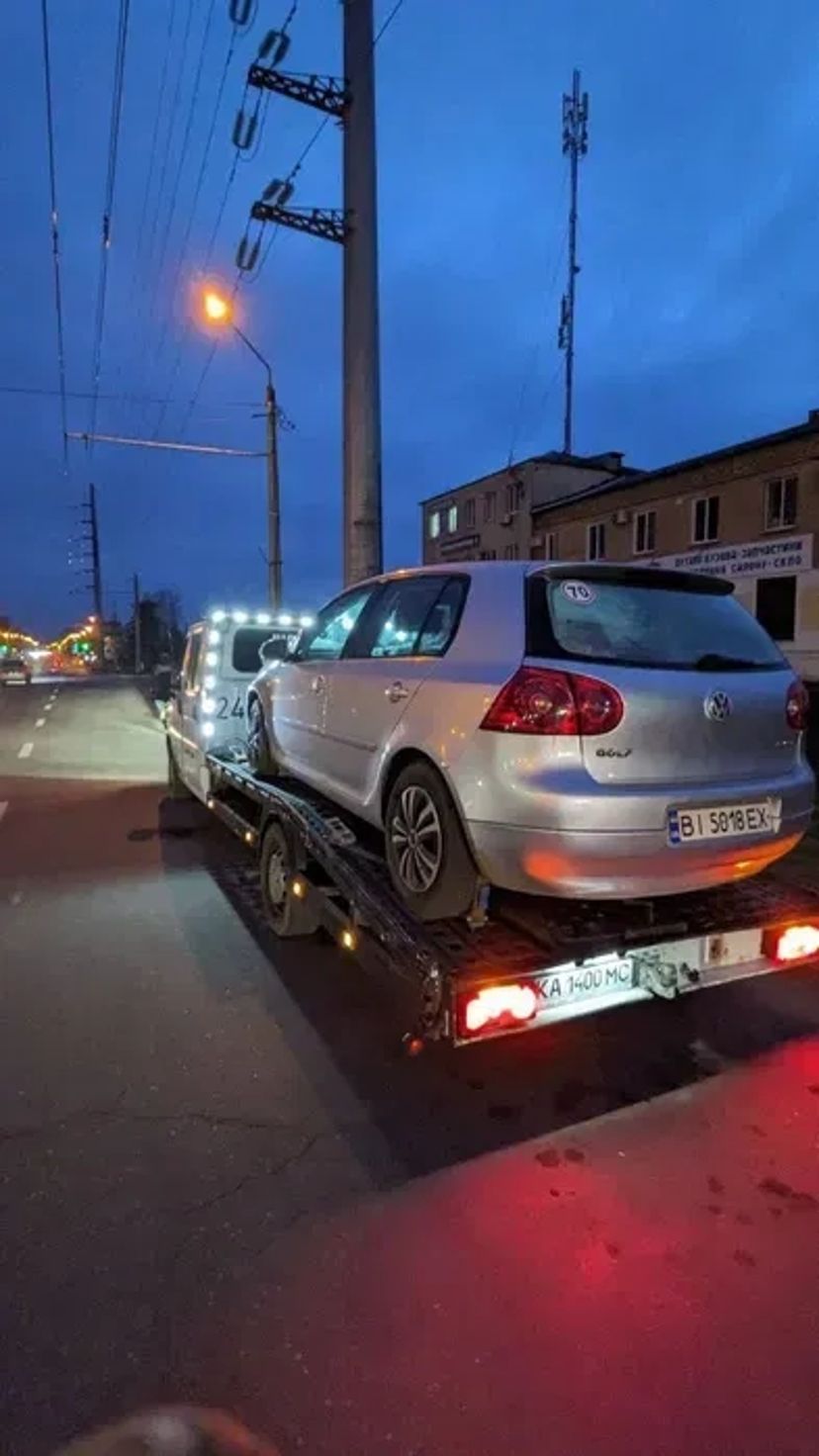 Евакуатор Полтава цілодобово зі своїм СТО
