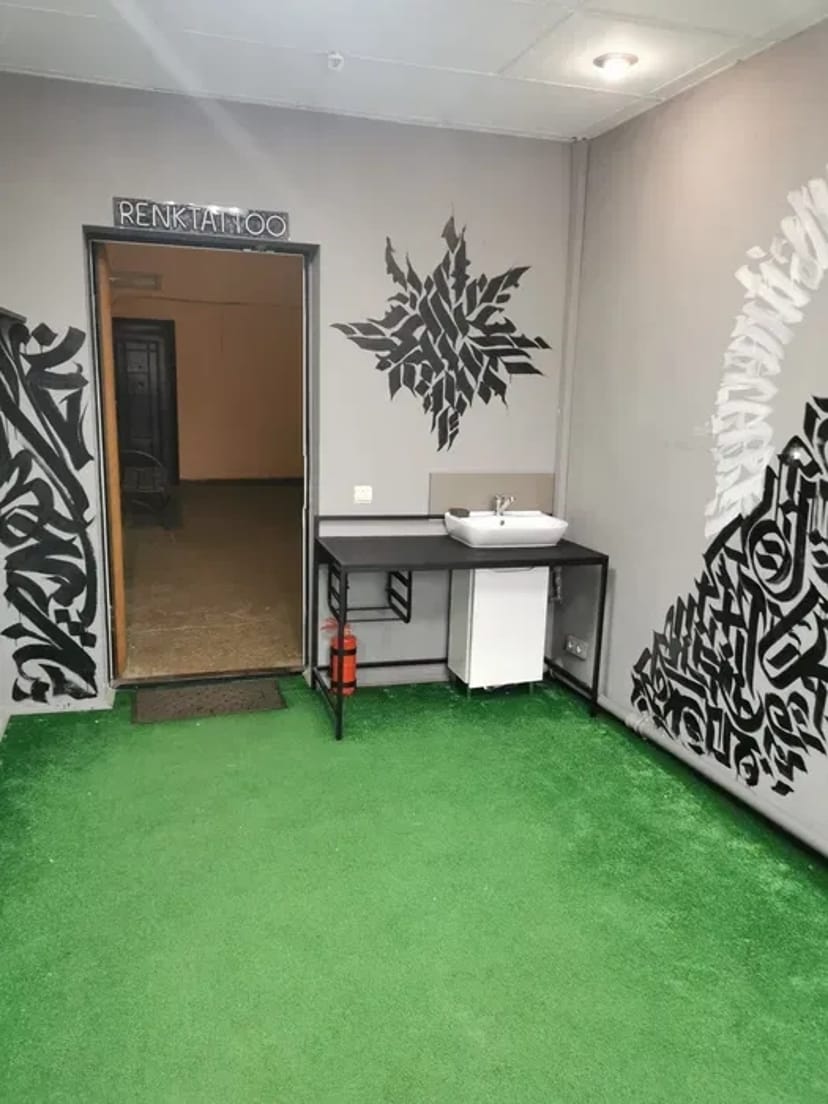 Офісні приміщення (17м.кв, 23 м.кв. , )