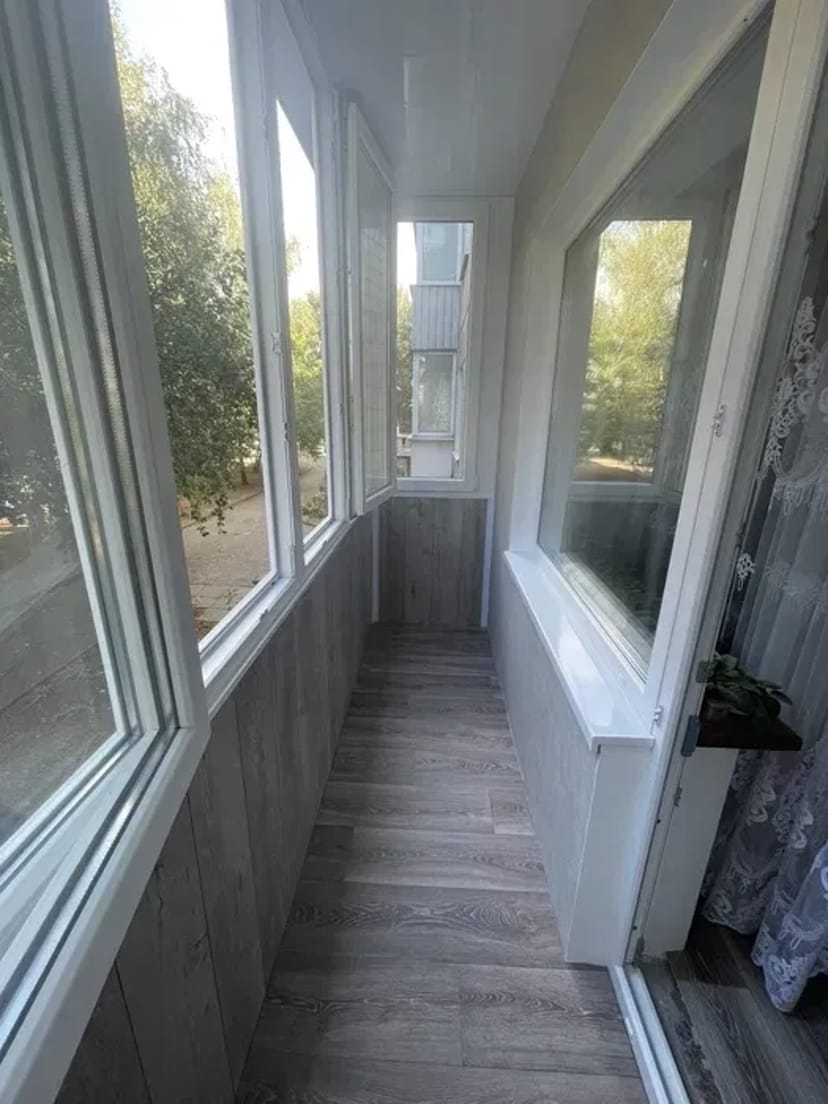 Вікна та балкони під ключ. Встановлення вікон, ремонт балконів.