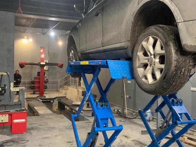 Сервіс розвал-сходження Hunter Elite і шиномонтаж — висока точність та якість