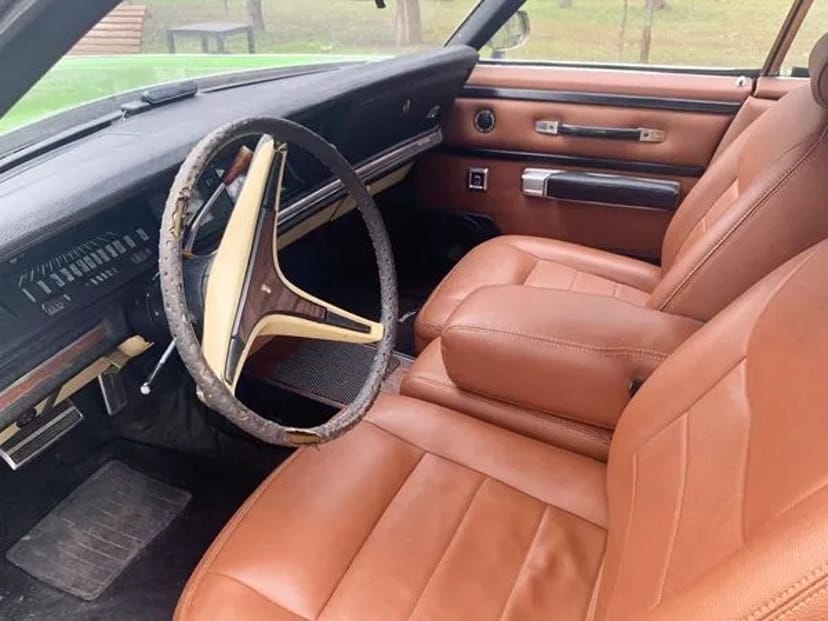 088 Ретро авто Chrysler New York на зйомки кіно фотосесію весілля