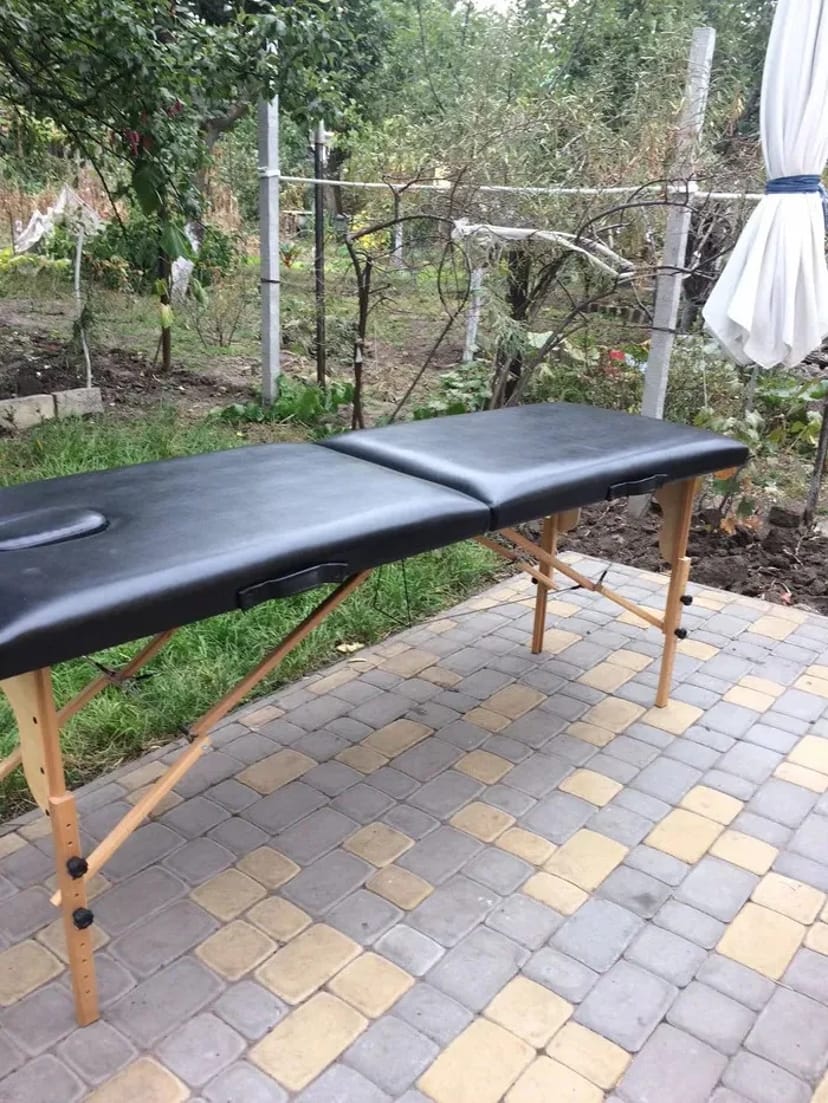 Складний масажний стіл Relax .