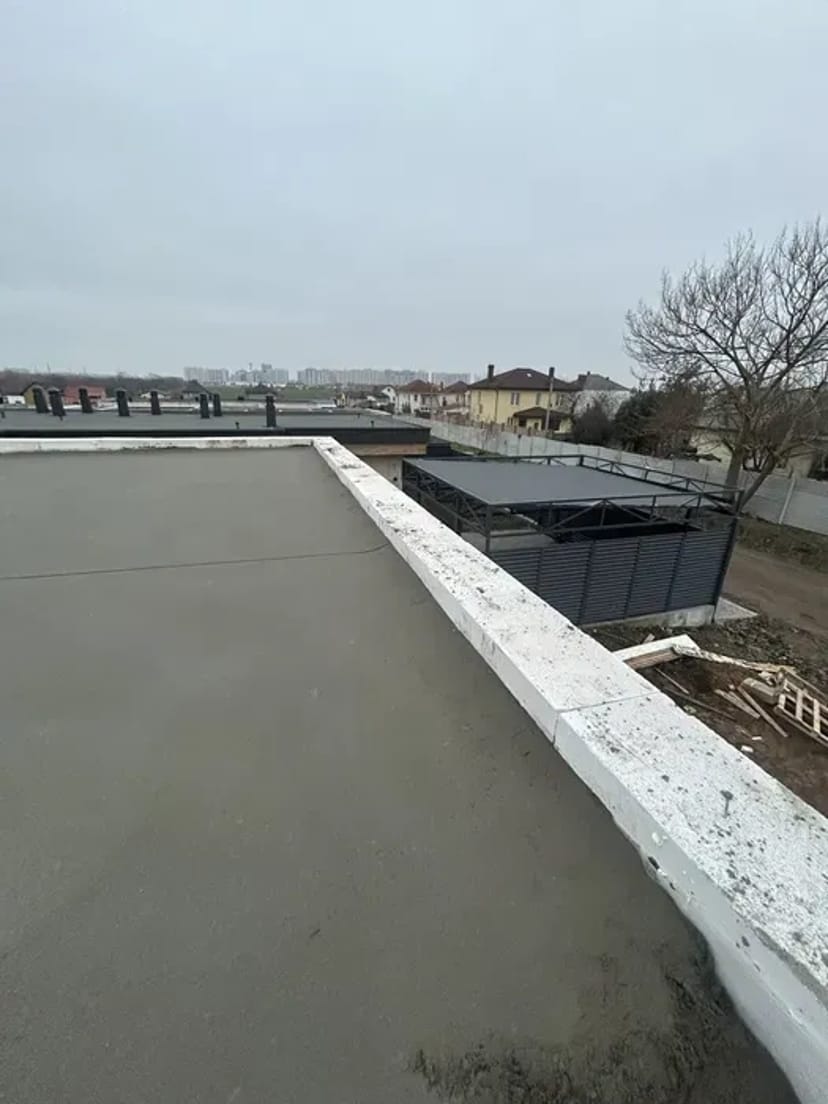 Напівсуха Стяжка: Ідеально Рівна Основа для Підлоги, Дахів та Вуличних Майданчиків!