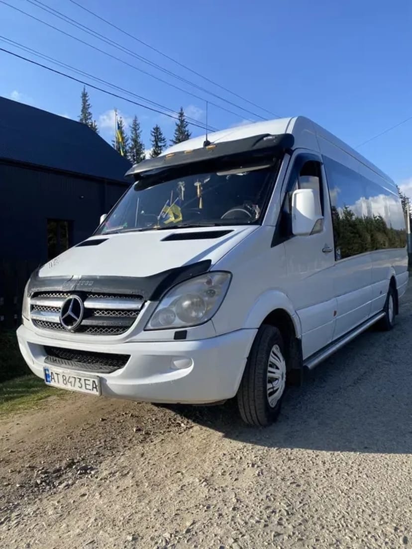 Надійні пасажирські перевезення 24/7