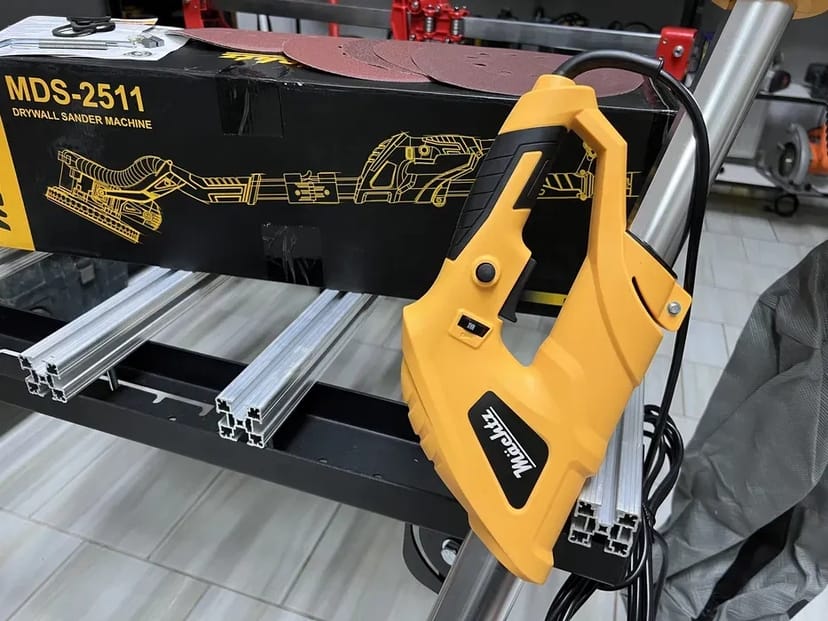 Шліфмашина для стін Жираф Machtz MDS-2511