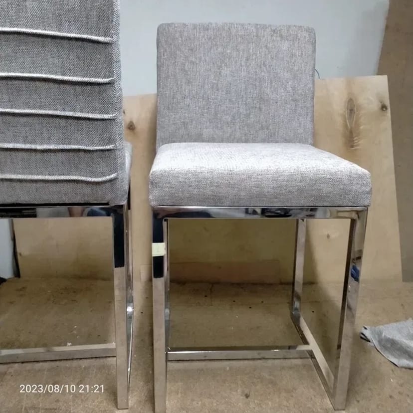 Ремонт і перетяжка м'яких меблів. Швидко та якісно.