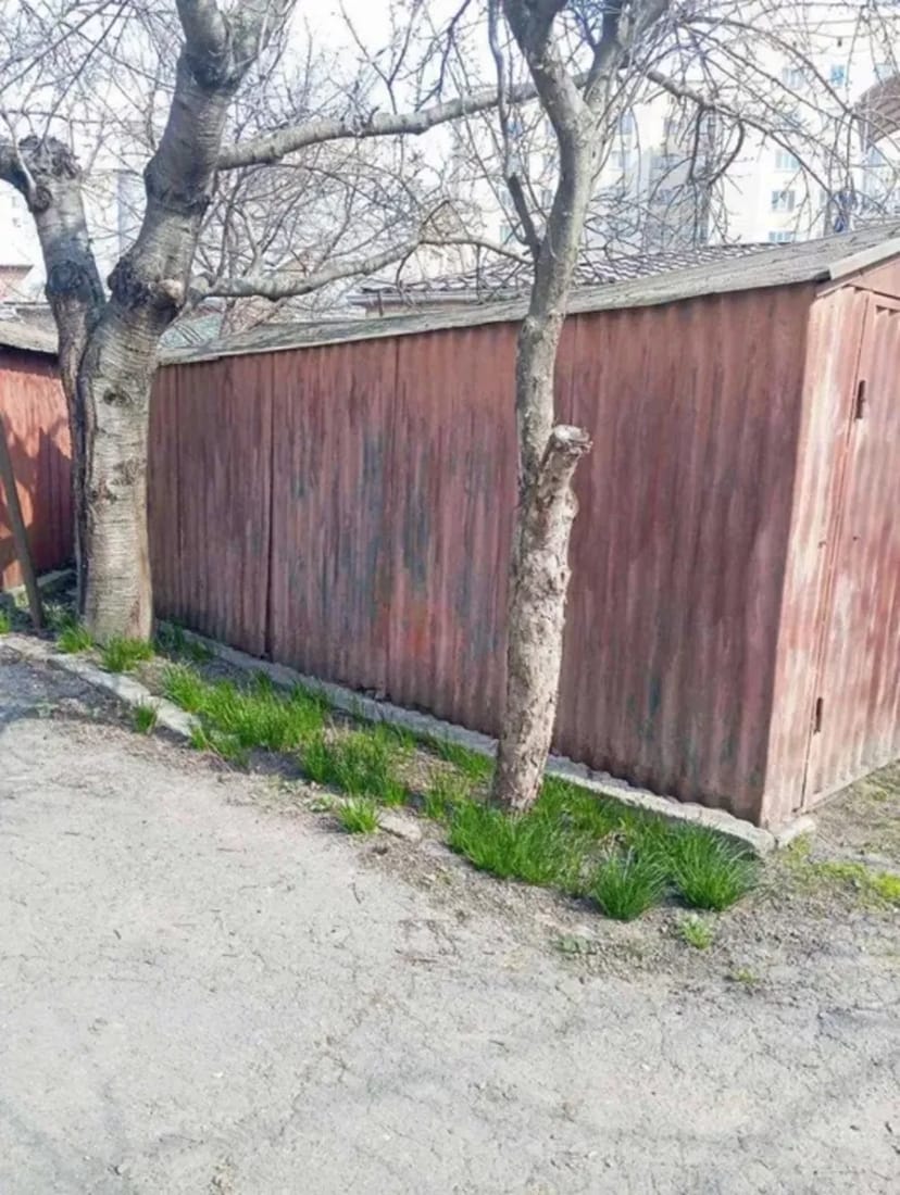 Гараж металевий 3 на 6 м район будинок офіцерів