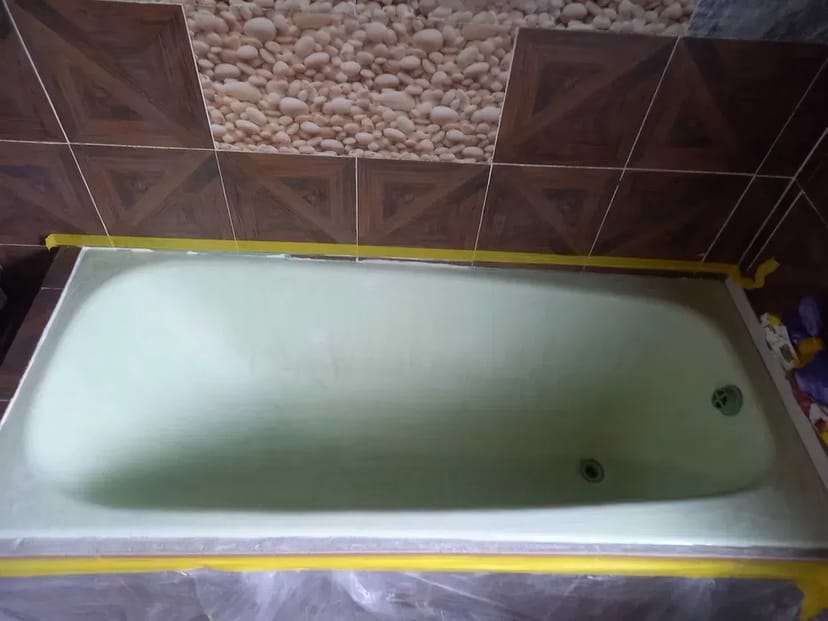 Проводимо реставрацію ванни, чавунних, металевих, акрилових та піддонів.