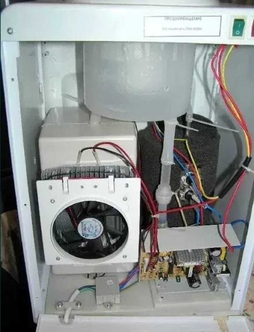 Ремонт с выездом кулера воды/води, обслуговування чистка, дезинфекция 1 000 грн.