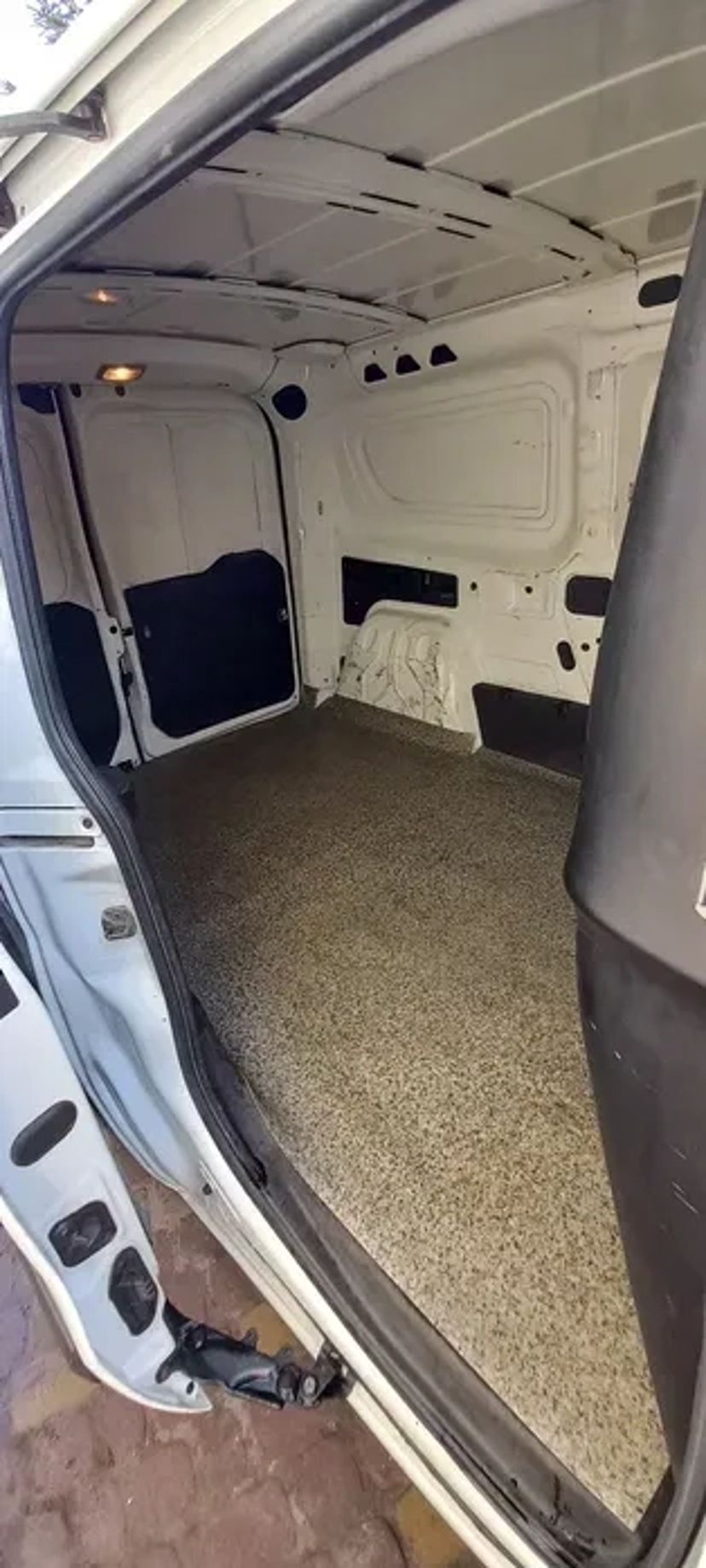 Вантажні перевезення, вантажники, малогабаритні, вантажне таксі