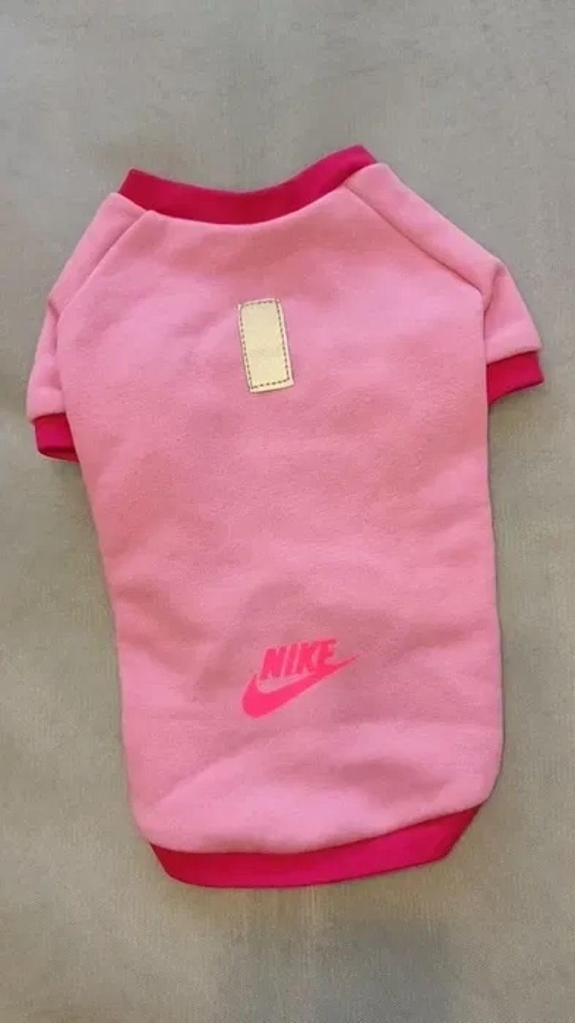 Пошив одягу для собак, котів