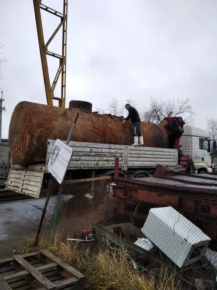 Послуги Крана-Маніпулятора: Навантаження, Перевезення, Розвантаження. Ефективно та Швидко!