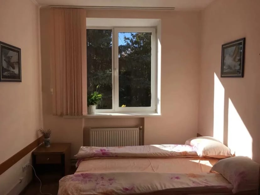 Комерційна будівля (офіс, майстерня ...)