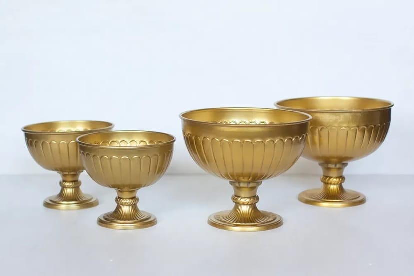 Декор та реквізити, склад декору в Києві