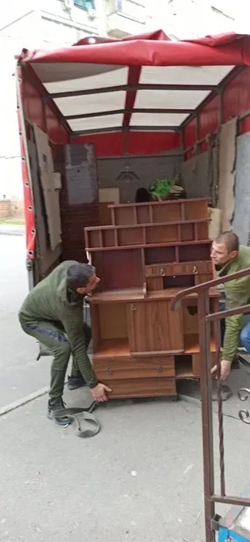 Вантажоперевезення Миколаїв + вантажники, працюємо близько 20 років