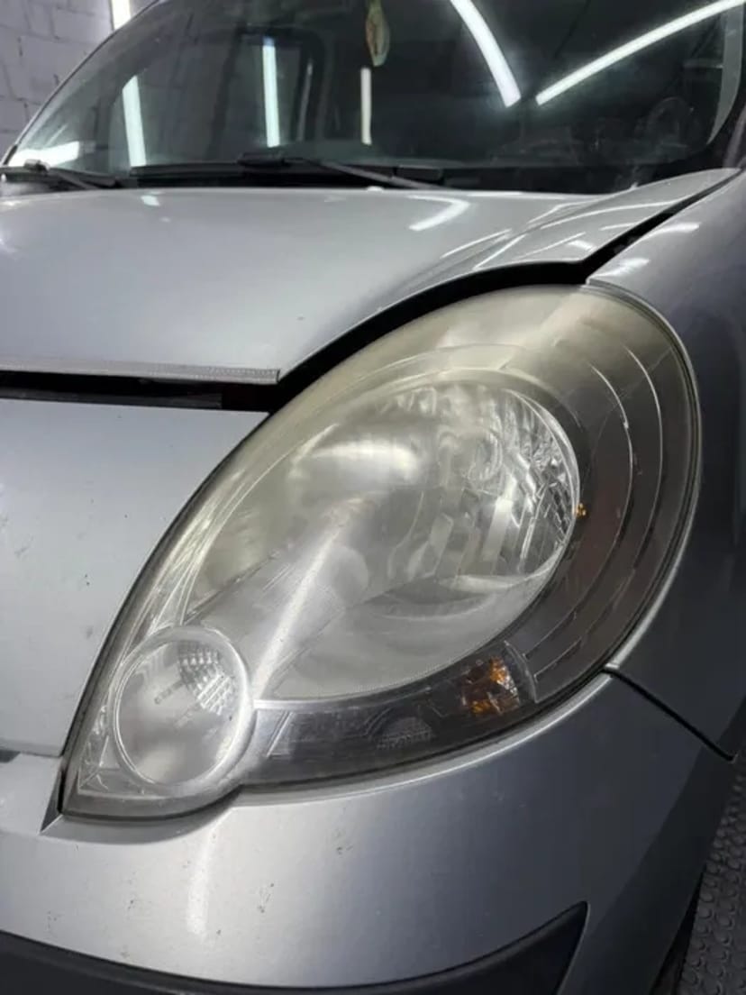 Полірування Фар та Захисна Плівка | Відновлення Прозорості та Захист!