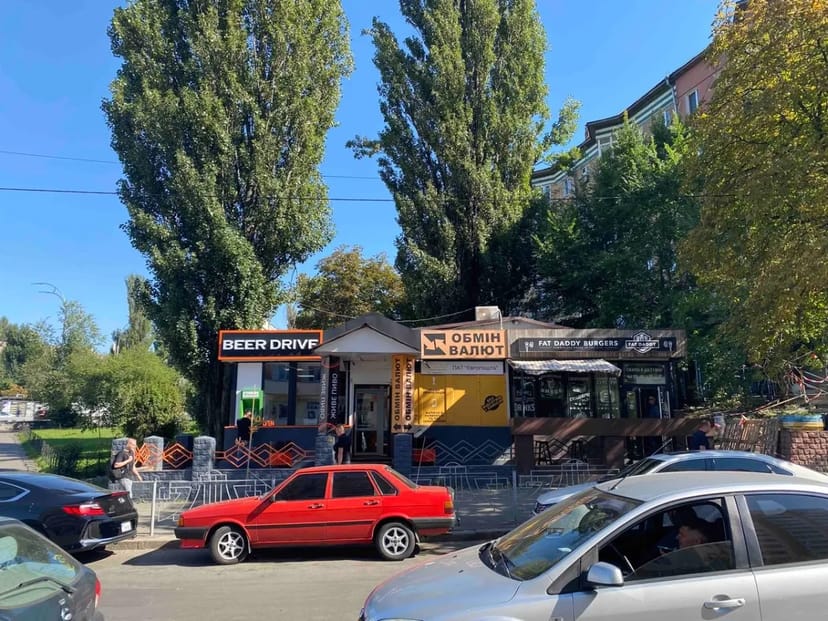 Фасадне приміщення 45 м2 в Солом'янському районі