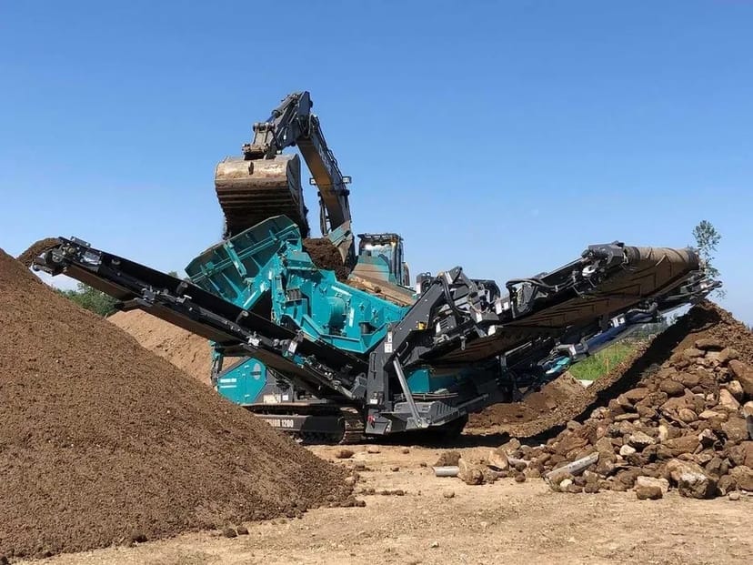 Дроблення бетону, залізобетону, каміння. Дробарки та грохот.