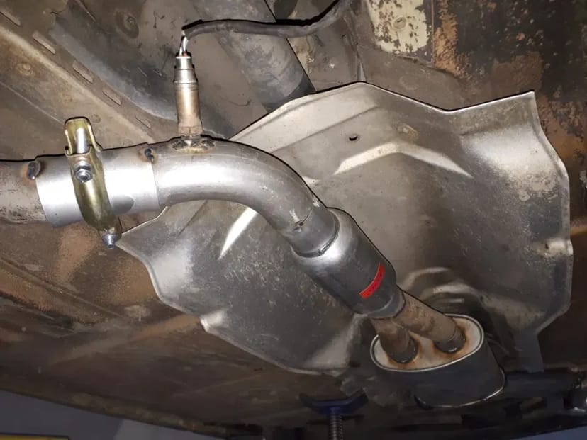 Зварювальні роботи, ремонт глушників, гофр і каталізаторів — є все!