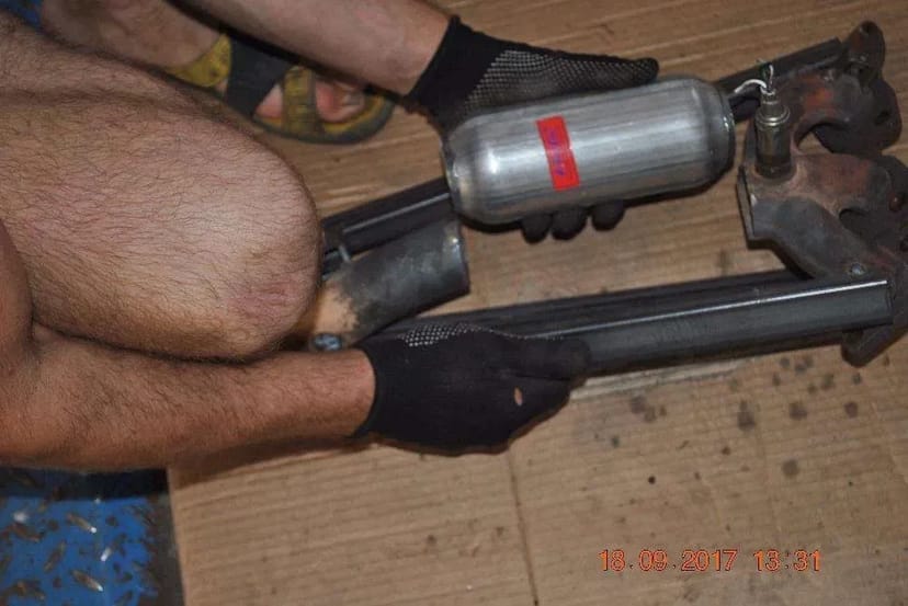 Зварювальні роботи, ремонт глушників, гофр і каталізаторів — є все!