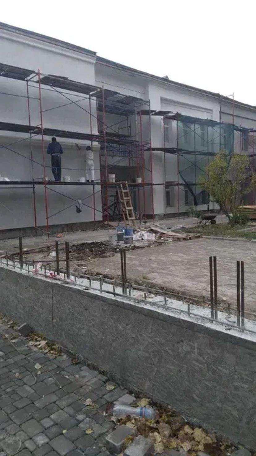 Будівництво/ремонт будинків під ключ