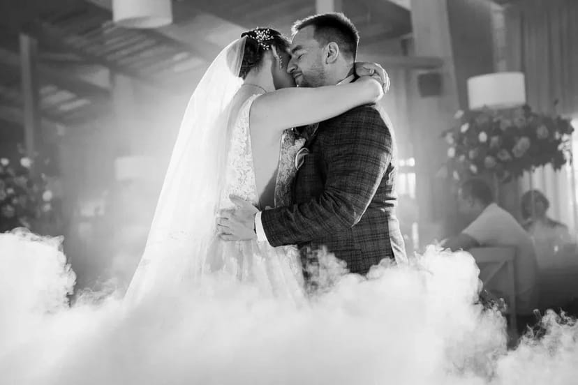 Важкий дим. Спецефекти на весілля.