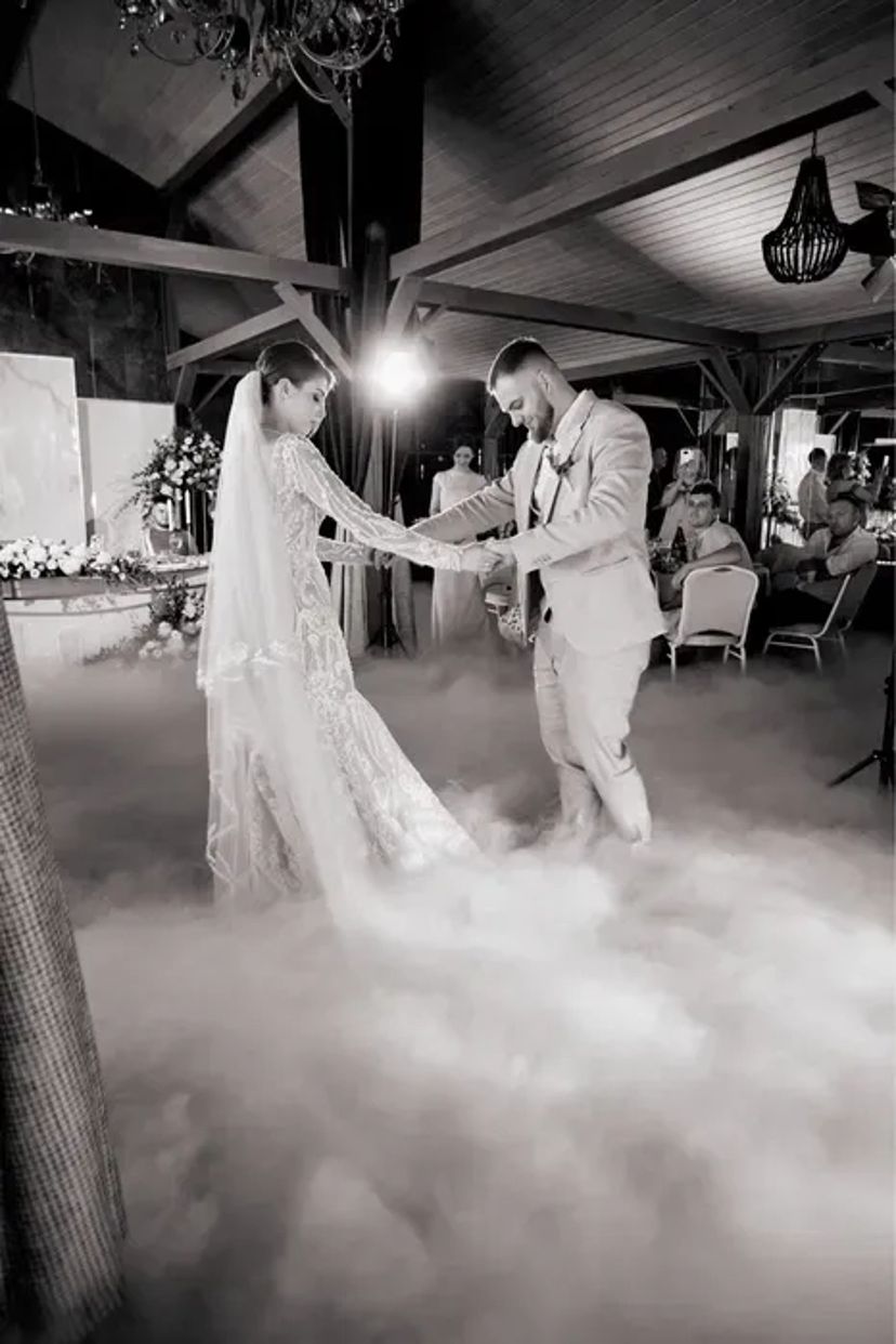 Важкий дим. Спецефекти на весілля.